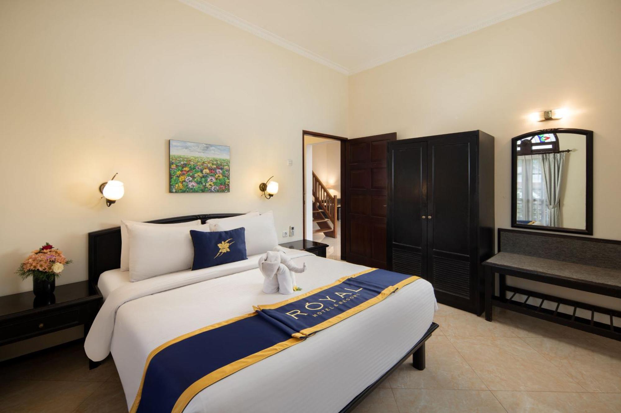 Royal Hotel And Villa Batu Batu  Εξωτερικό φωτογραφία
