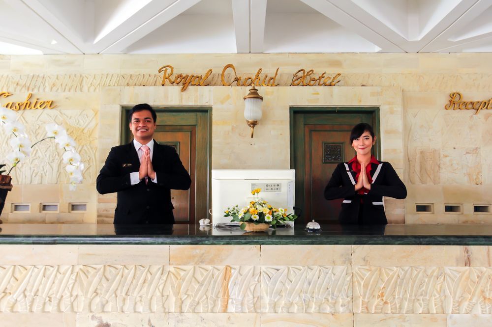 Royal Hotel And Villa Batu Batu  Εξωτερικό φωτογραφία